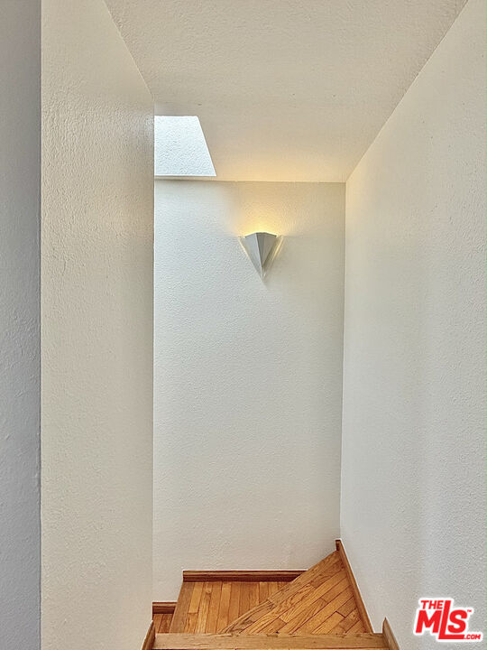 840 20th St Unit: 16