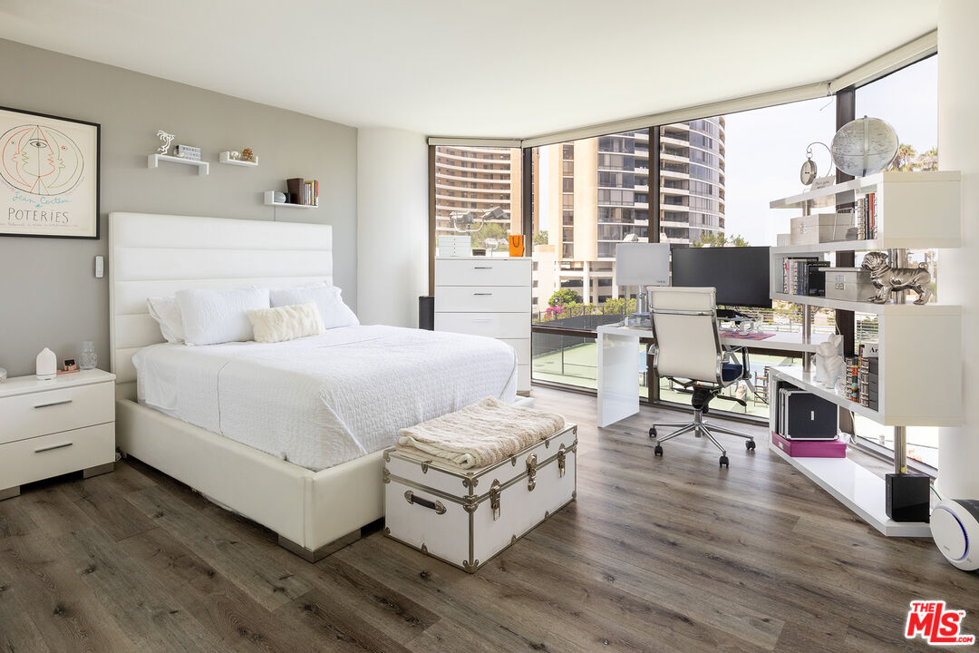 4316 Marina City Dr Unit: 301G