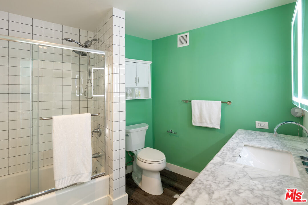 4316 Marina City Dr Unit: 301G