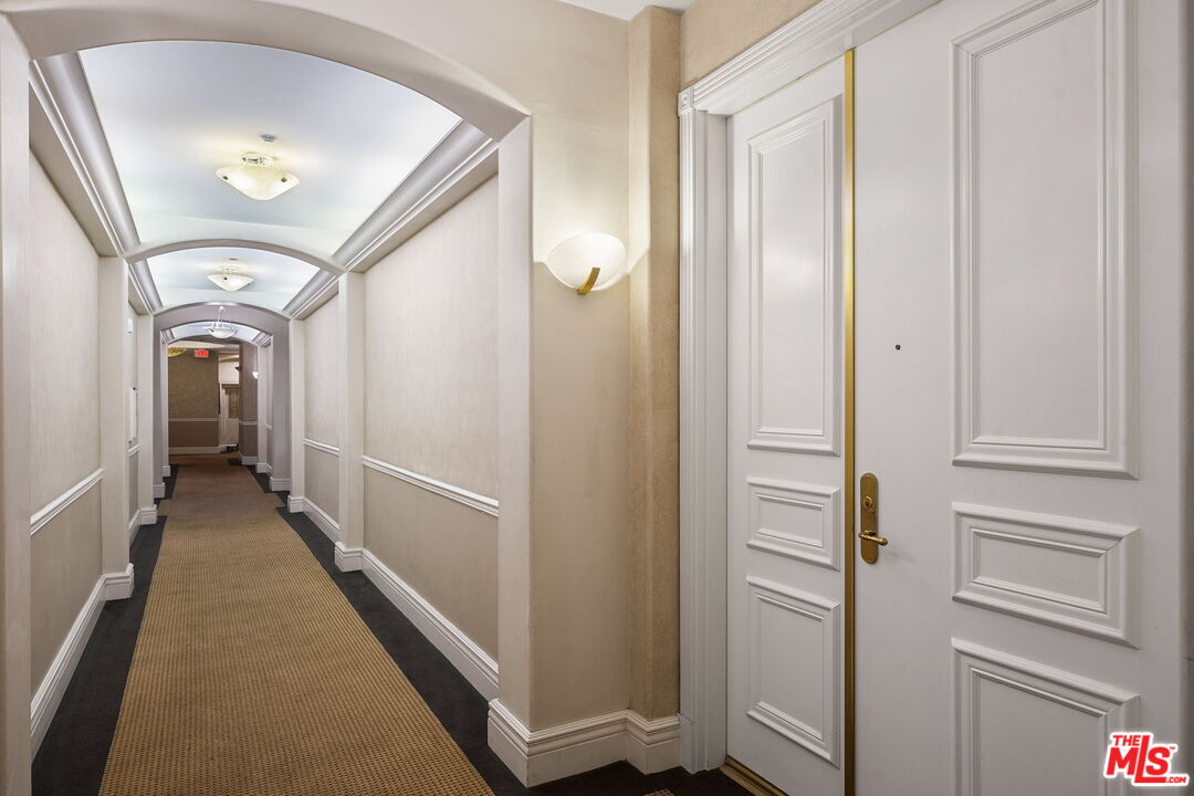 11680 Montana Ave Unit: 104, Brentwood