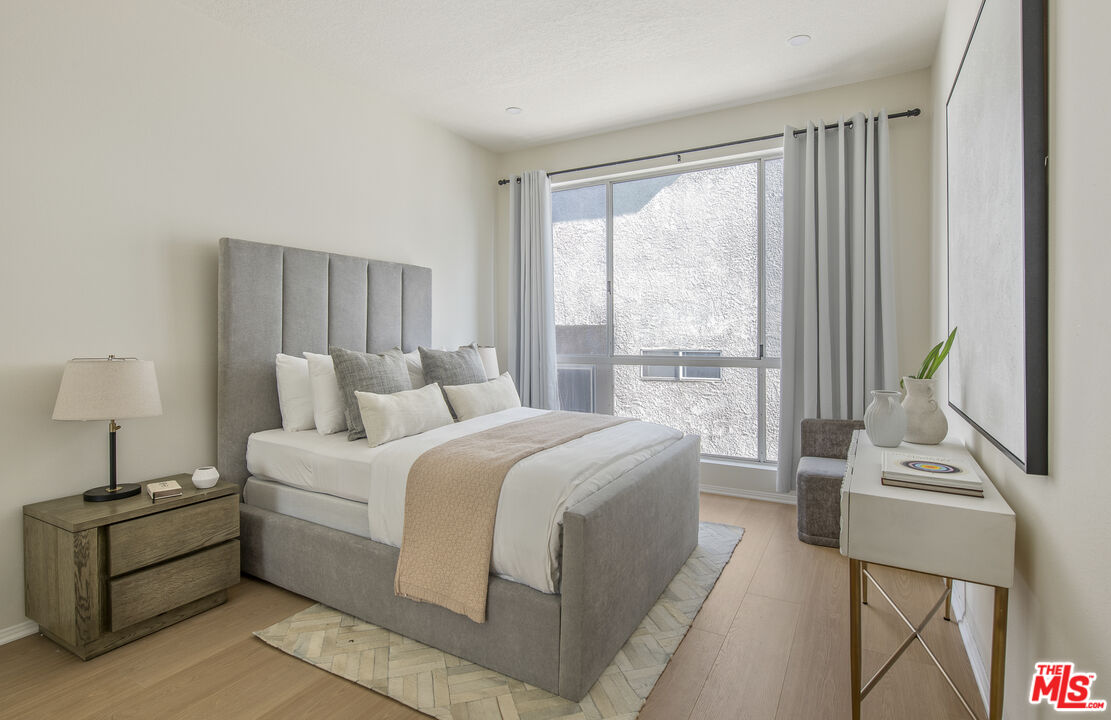 10640 Wilkins Ave Unit: 204, Westwood