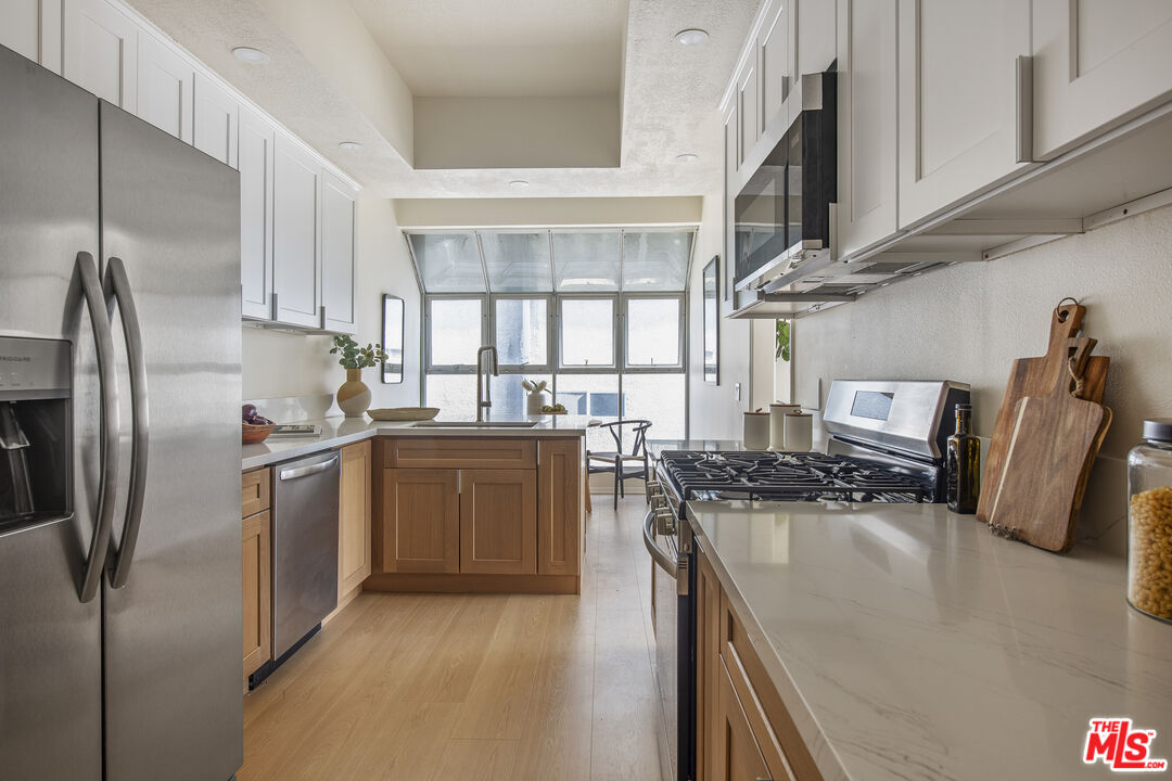 10640 Wilkins Ave Unit: 204, Westwood