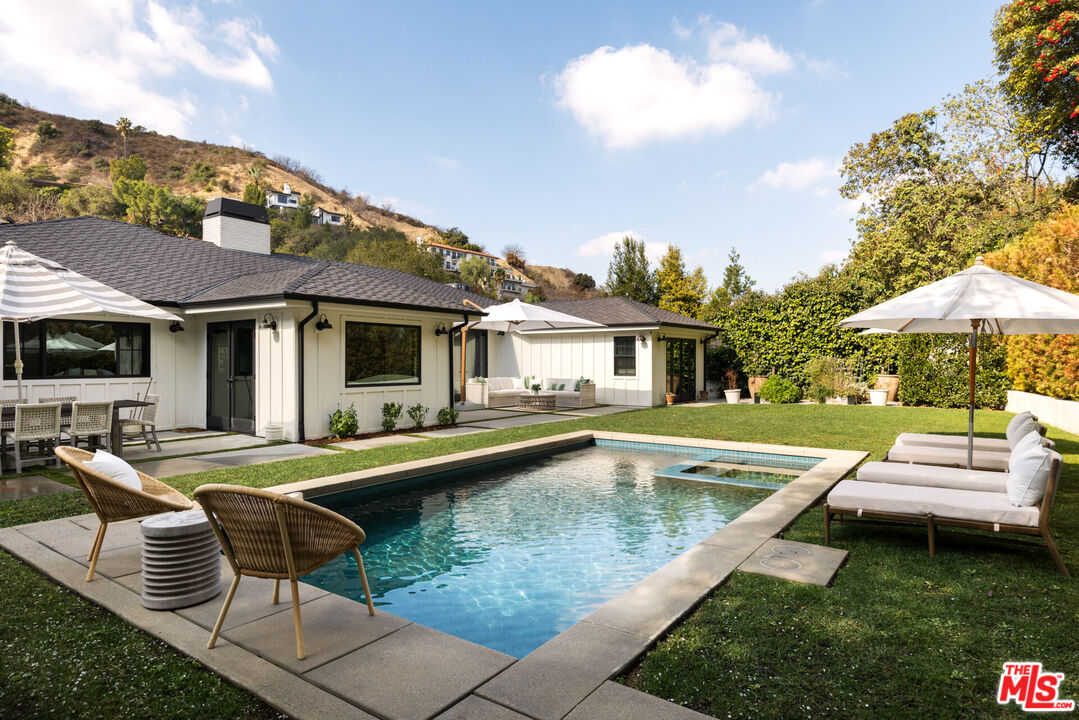 3336 Longridge Ave, Sherman Oaks