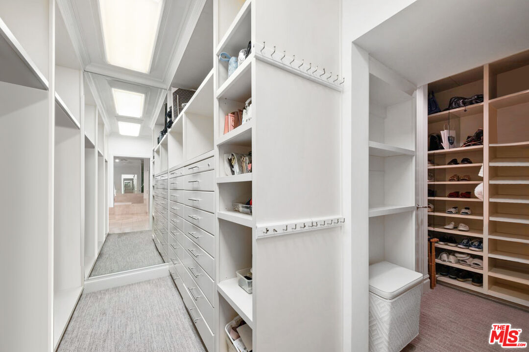10727 Wilshire Blvd Unit: 2104