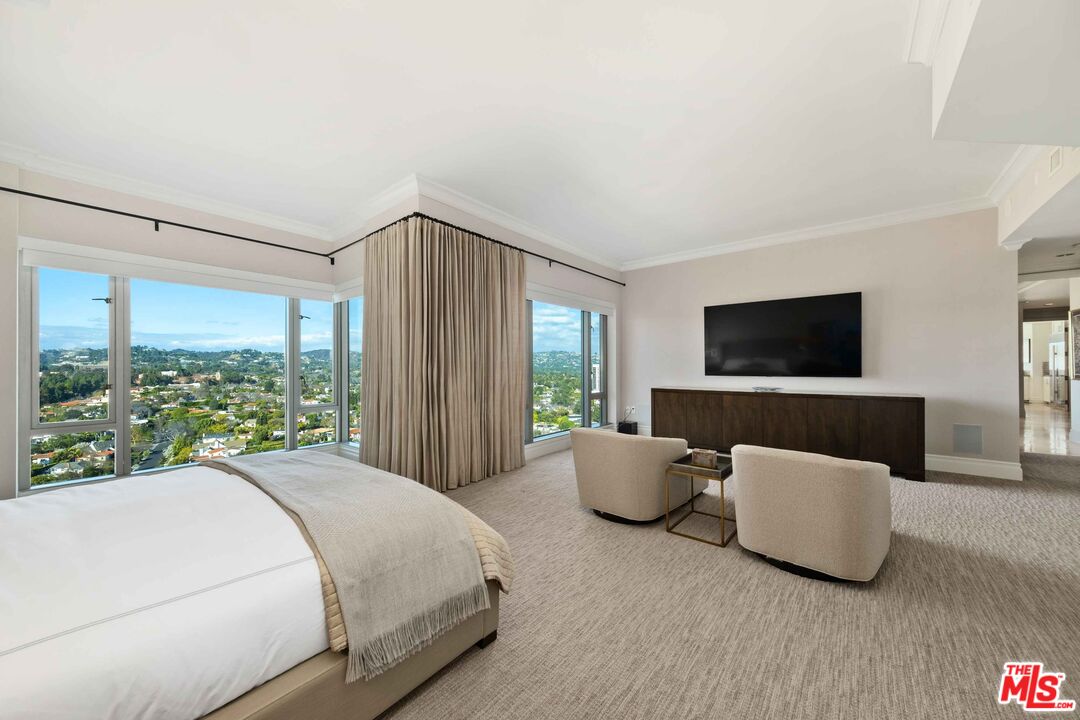 10727 Wilshire Blvd Unit: 2104