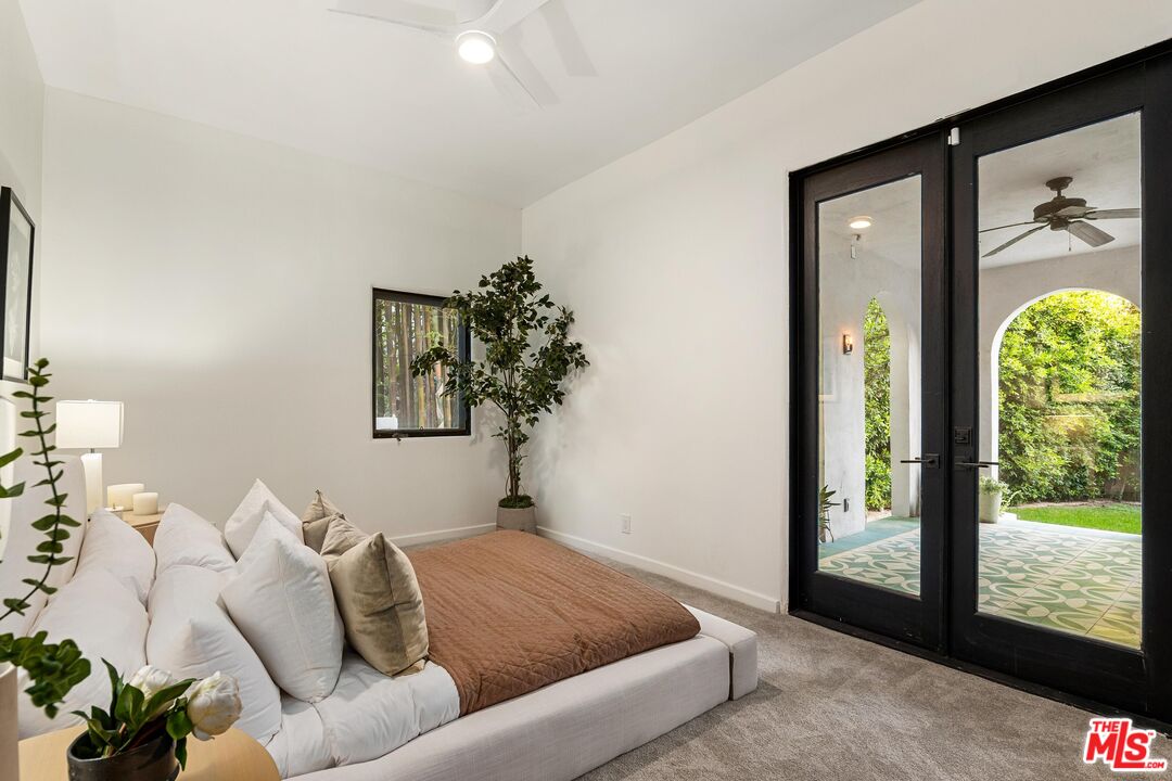 1512 Sunset Plaza Dr, Sunset Strip