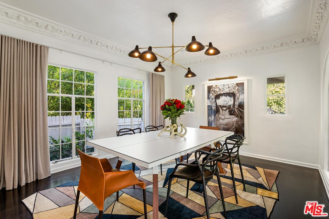 1512 Sunset Plaza Dr, Sunset Strip