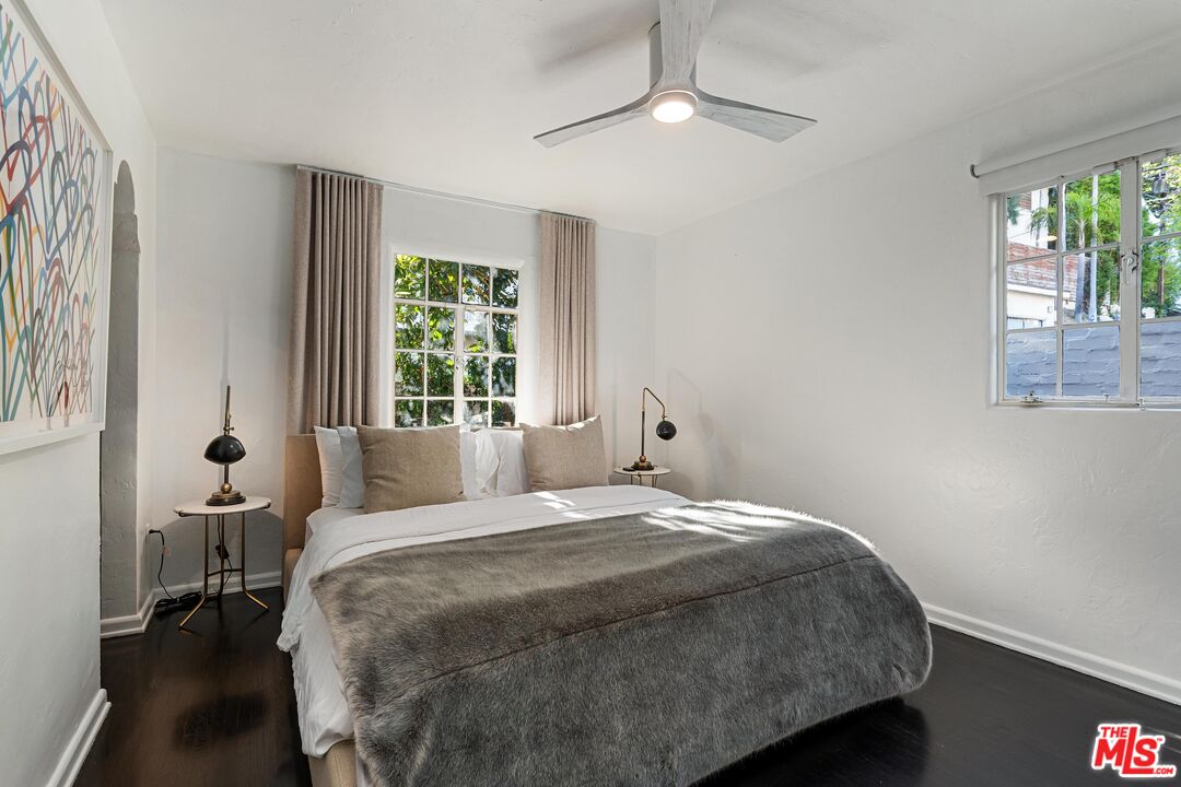 1512 Sunset Plaza Dr, Sunset Strip