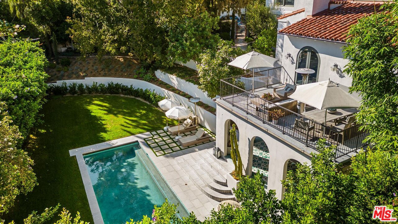 1512 Sunset Plaza Dr, Sunset Strip