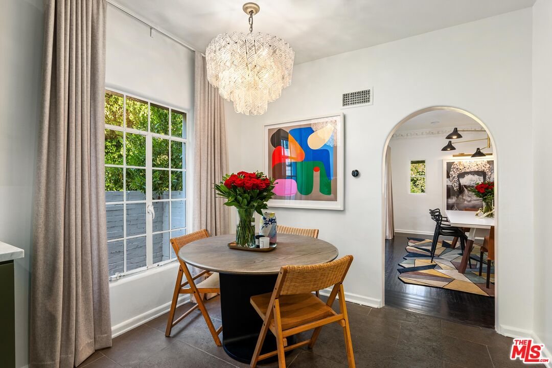 1512 Sunset Plaza Dr, Sunset Strip