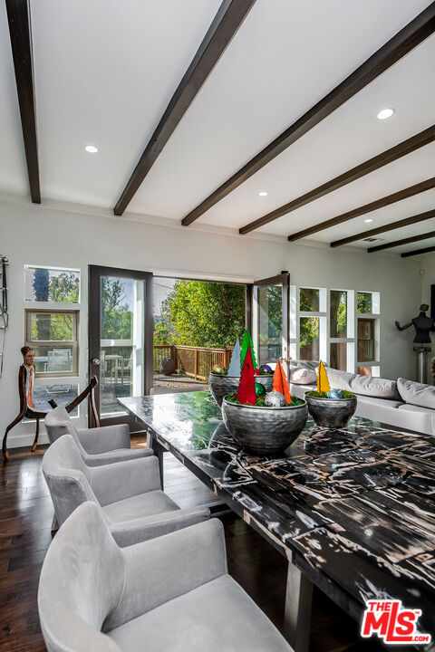 3861 Avenida Del Sol, Studio City