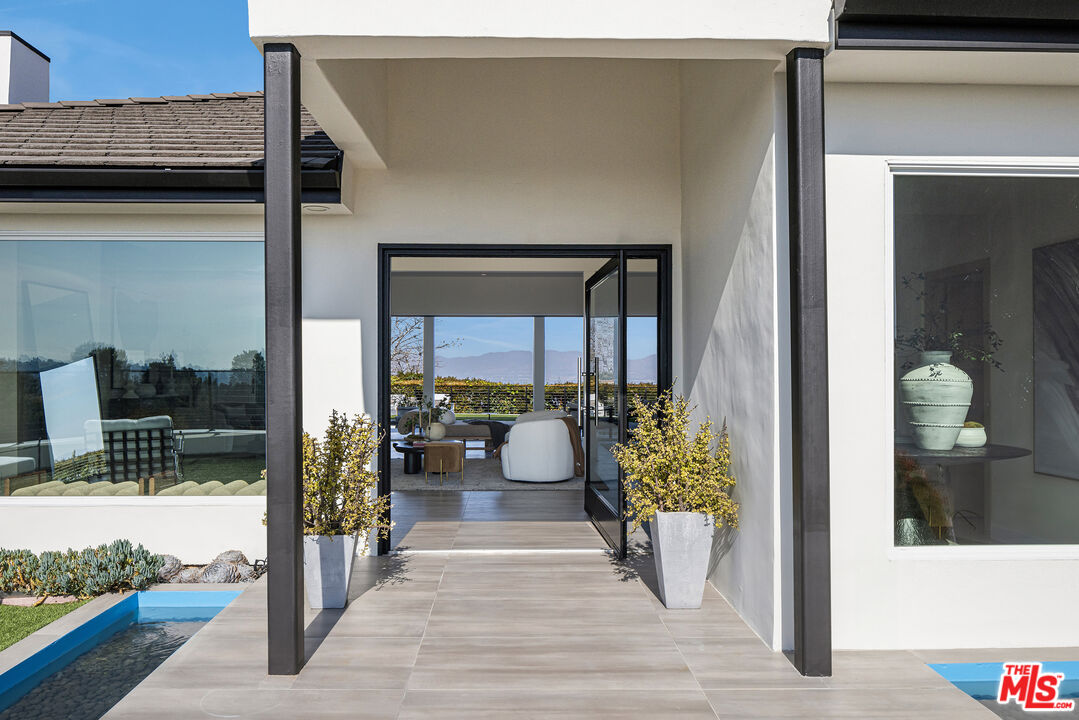 14380 Mulholland Dr, Bel Air