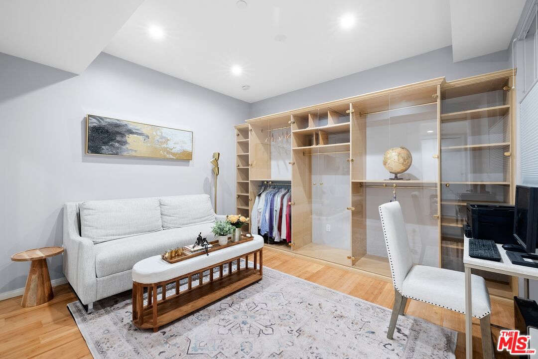 12222 Wilshire Blvd Unit: 405