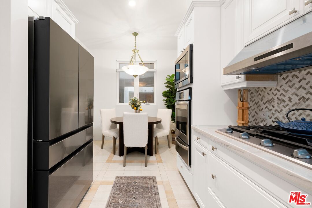 12222 Wilshire Blvd Unit: 405
