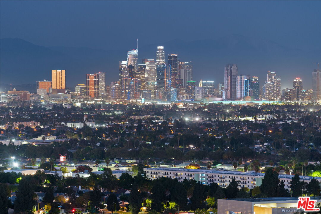 4301 Don Arellanes Dr, Los Angeles