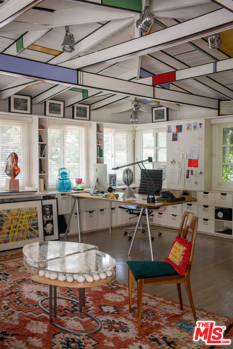 2331 Outpost Dr, Sunset Strip