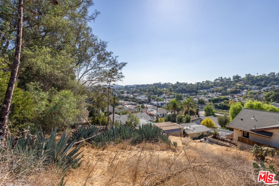 0 Poppy St., Highland Park