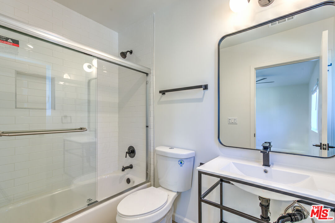 1855 Euclid St Unit: A, Santa Monica
