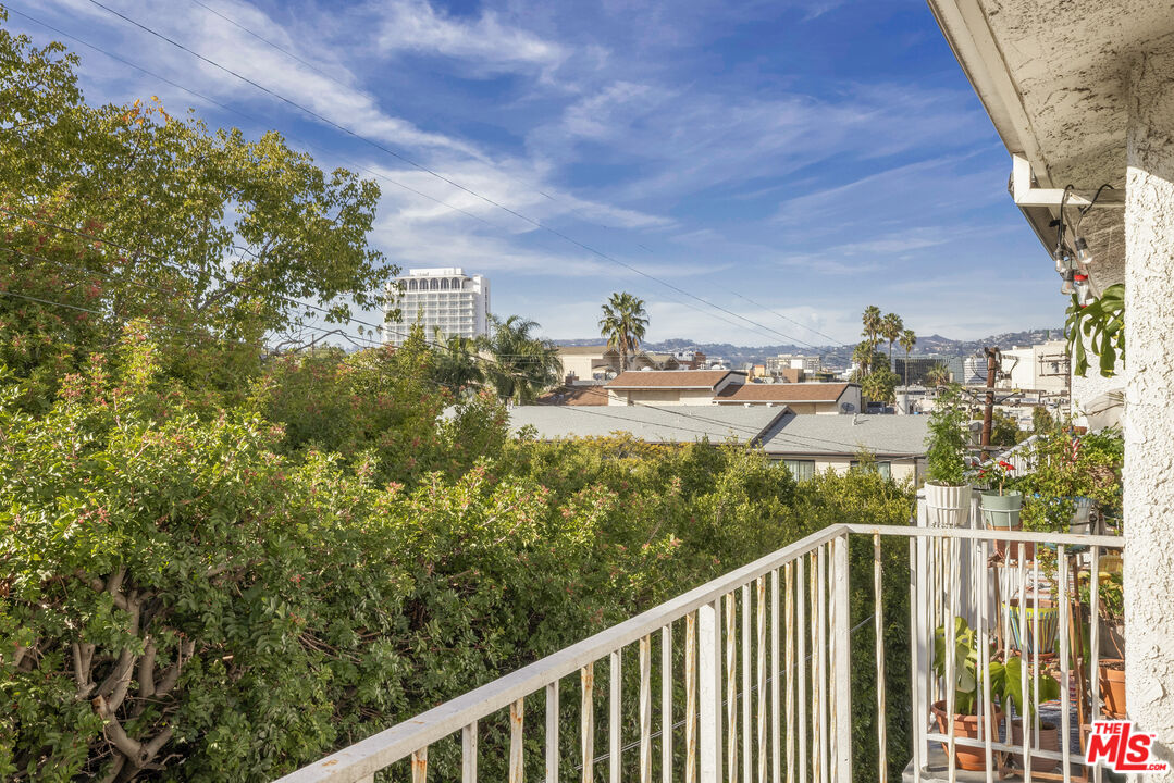 1515 S Beverly Dr Unit: 506