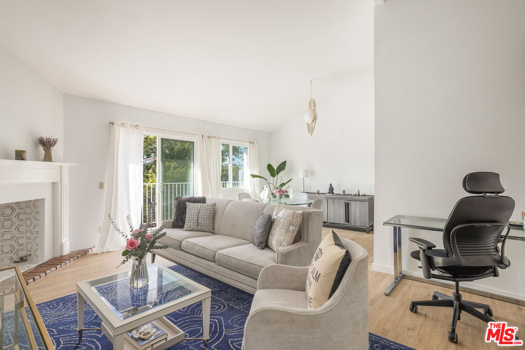 1515 S Beverly Dr Unit: 506