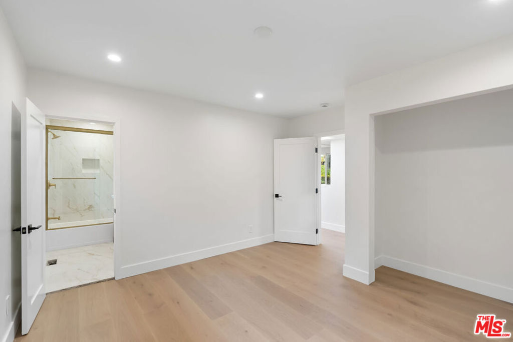 15645 Crownridge Place