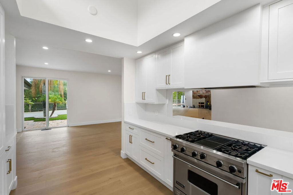 15645 Crownridge Place