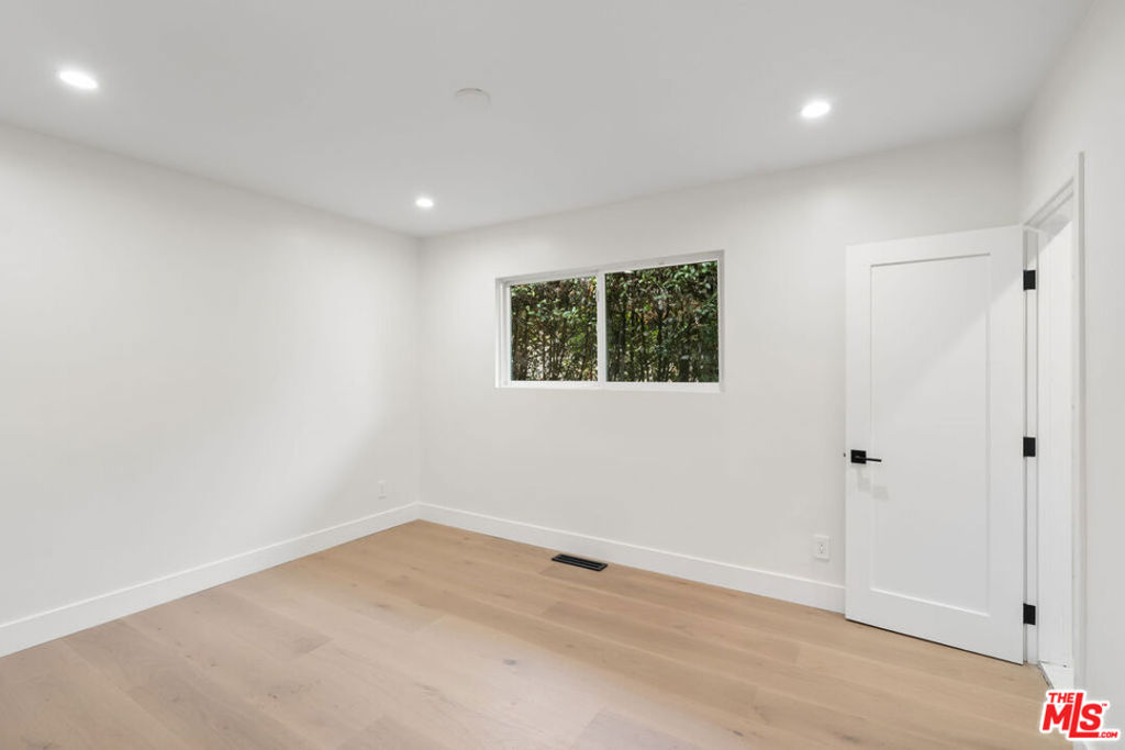 15645 Crownridge Place