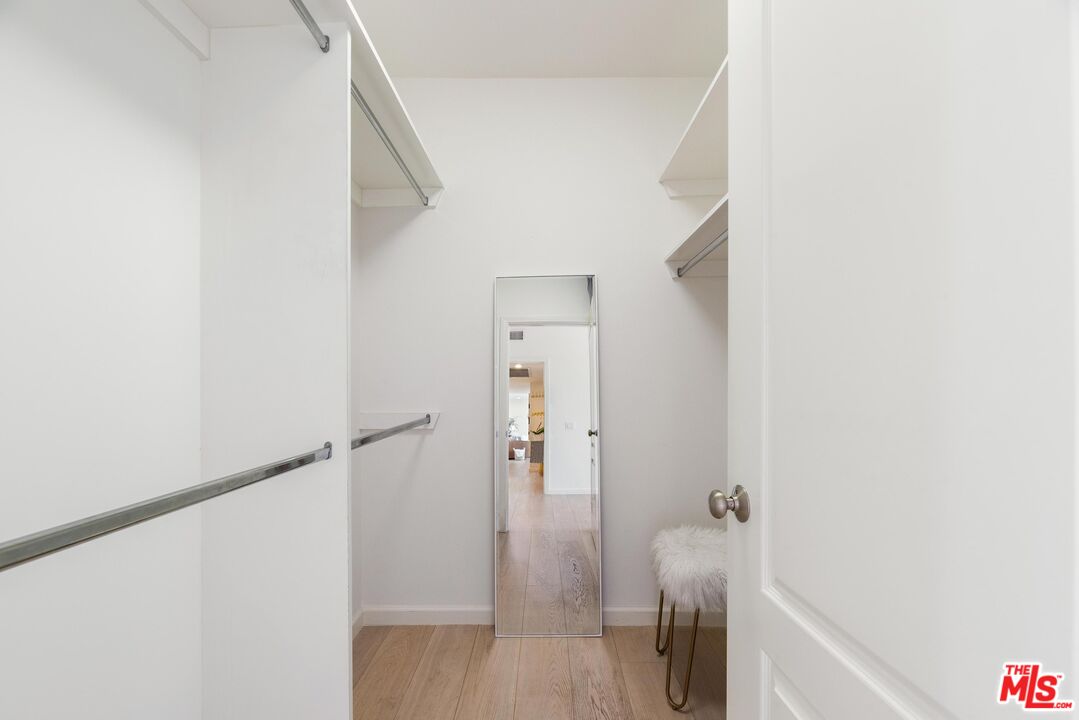 446 San Vicente Blvd Unit: 305, Santa Monica