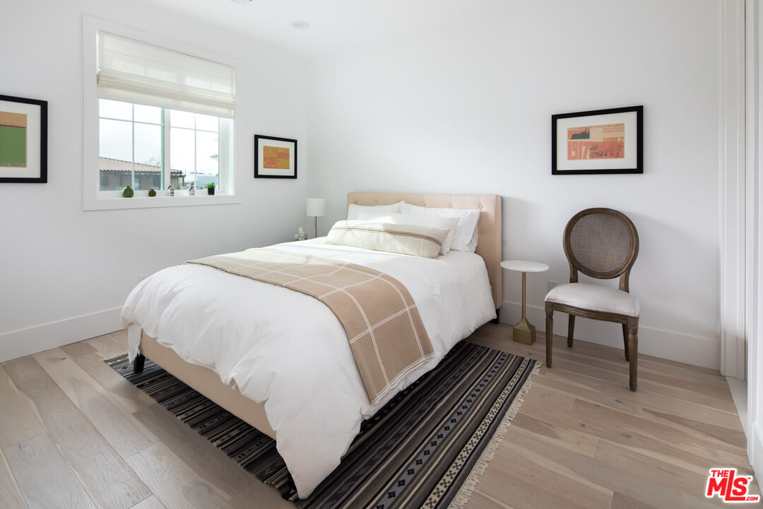 3734 Stewart Ave, Mar Vista