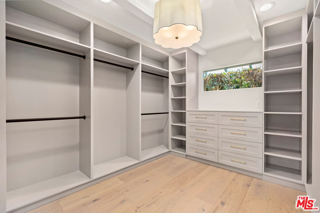 14949 La Cumbre Dr, Pacific Palisades