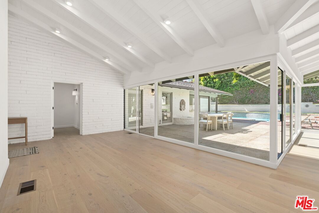 14949 La Cumbre Dr, Pacific Palisades