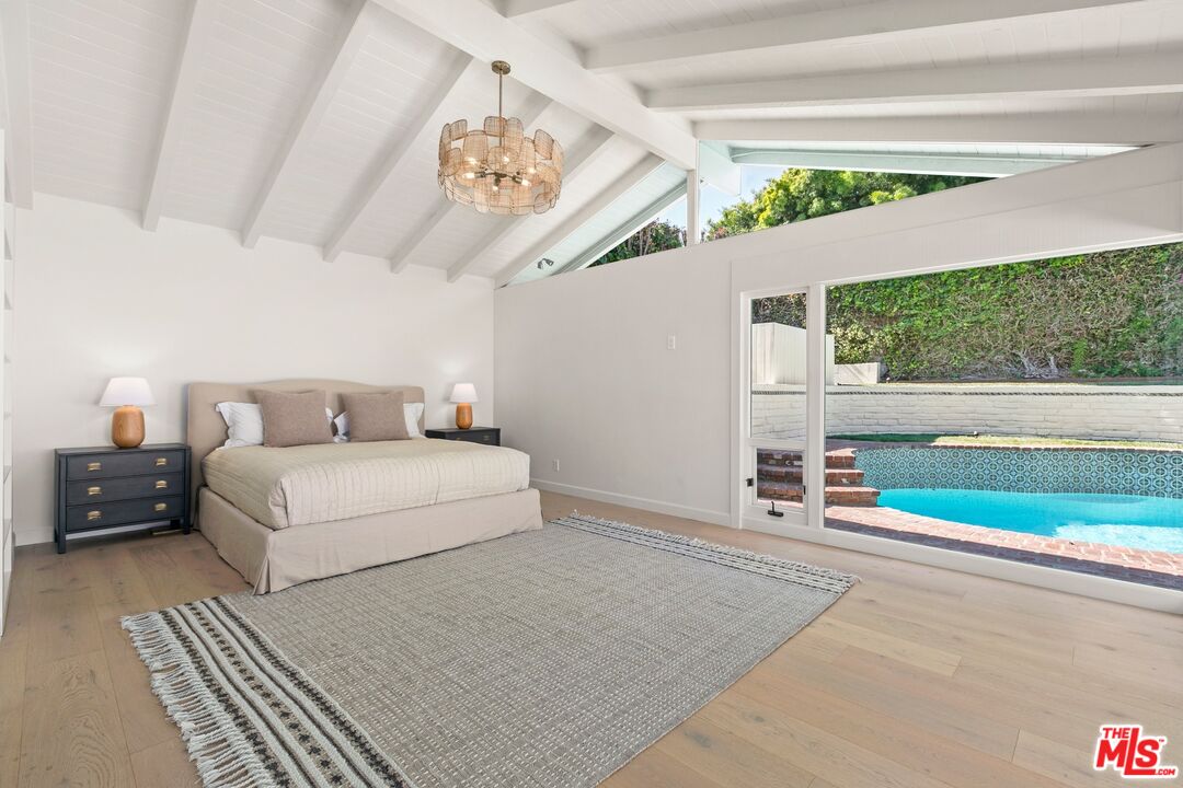 14949 La Cumbre Dr, Pacific Palisades