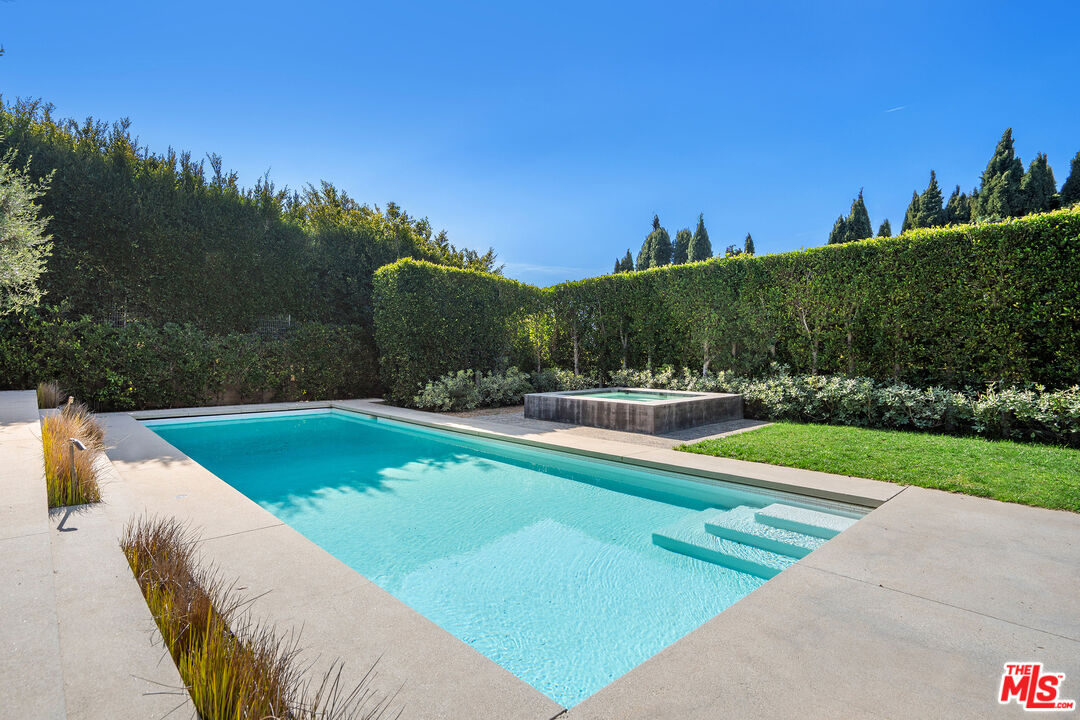1006 Berkeley St, Santa Monica
