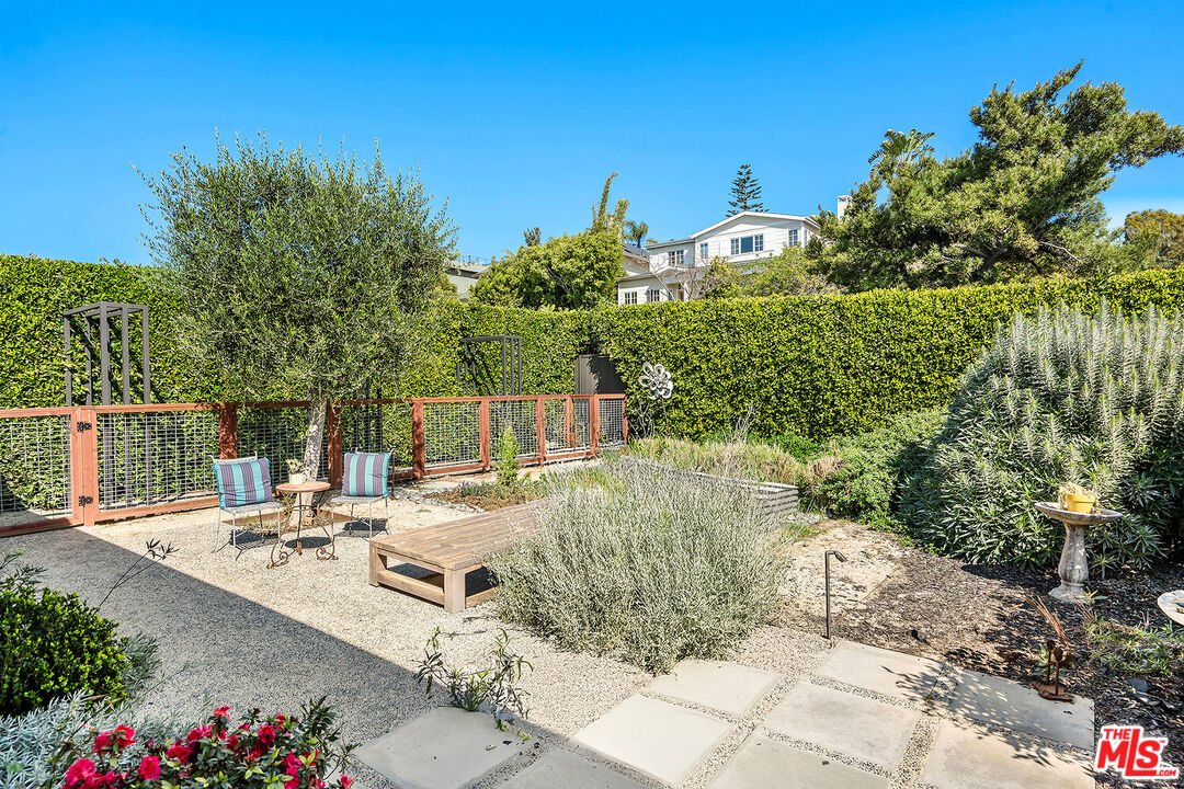 1006 Berkeley St, Santa Monica