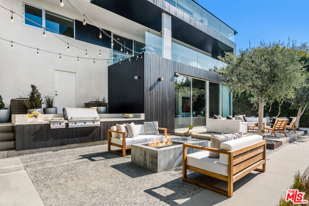 1006 Berkeley St, Santa Monica