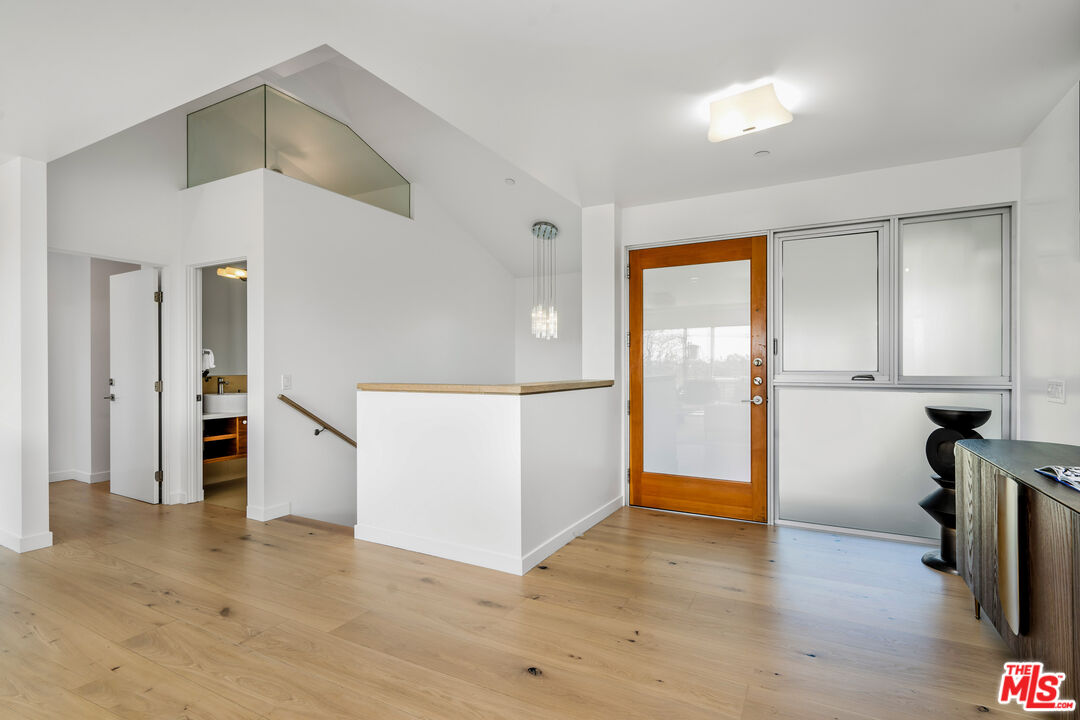 1006 Berkeley St, Santa Monica