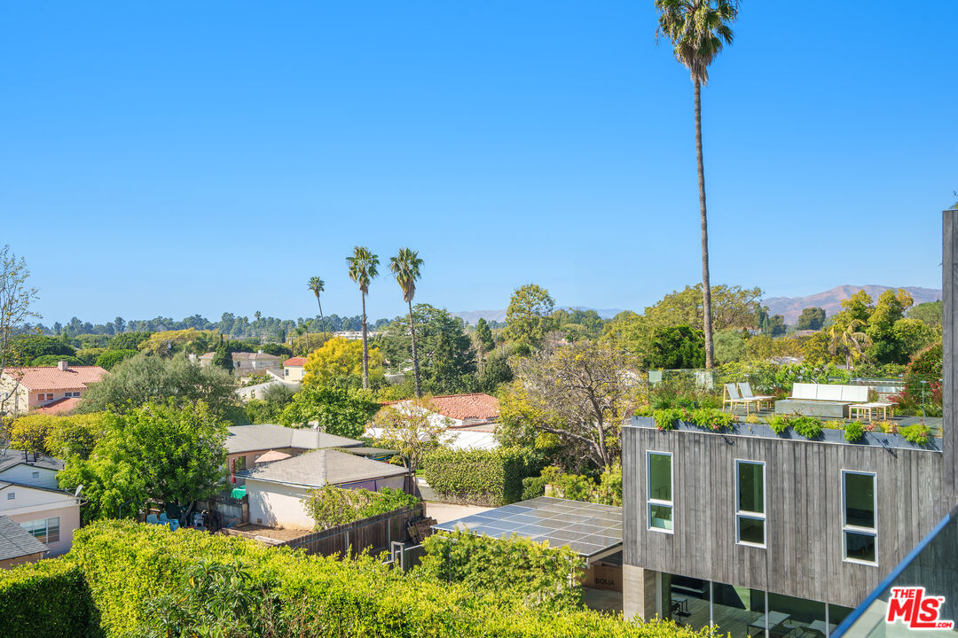 1006 Berkeley St, Santa Monica