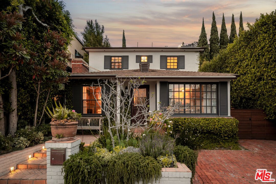 9027 Phyllis Ave, West Hollywood 