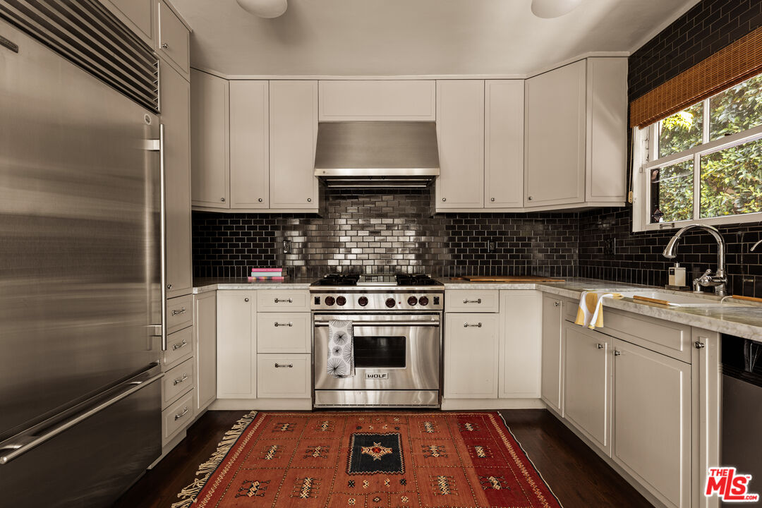 9027 Phyllis Ave, West Hollywood 