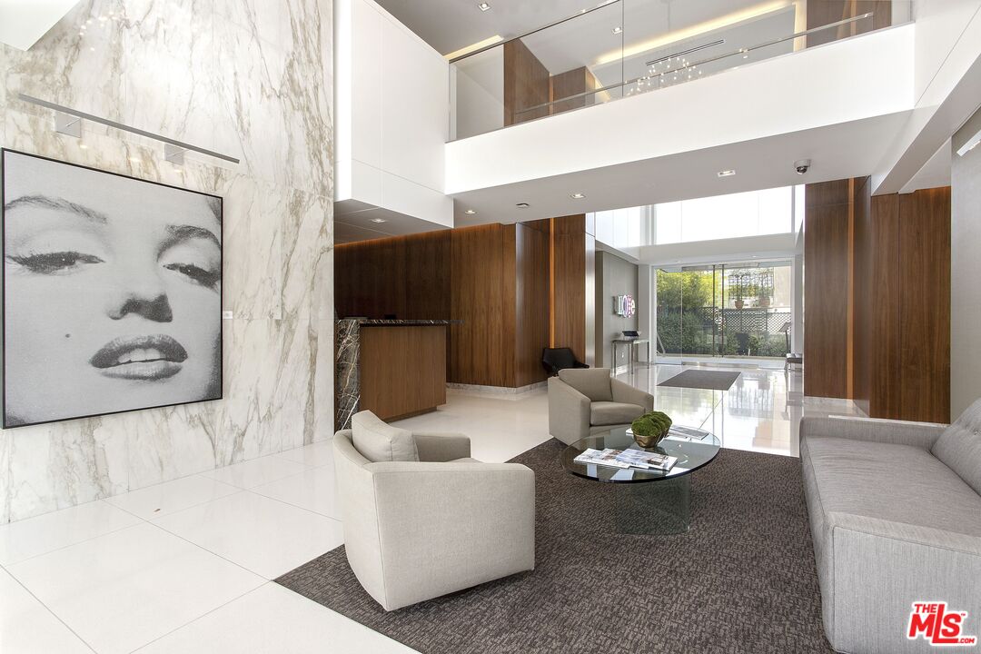 838 N Doheny Dr Unit: 901, West Hollywood