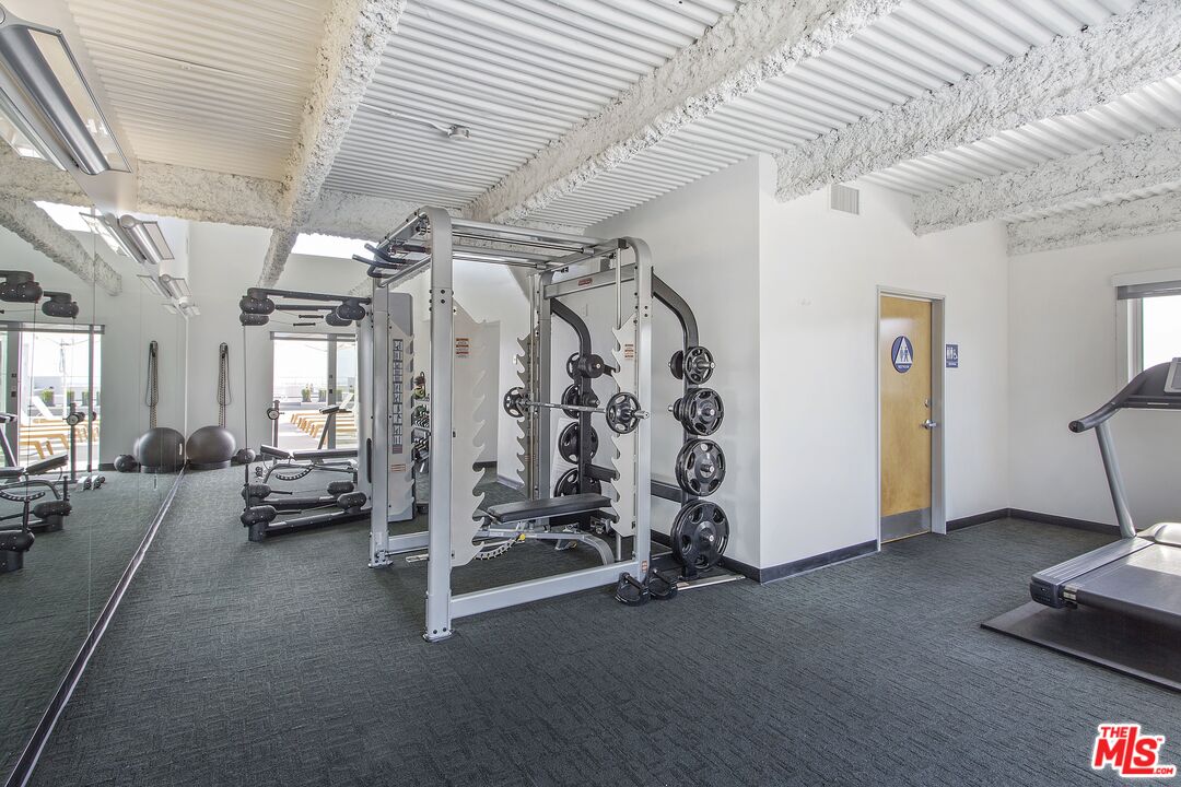 838 N Doheny Dr Unit: 901, West Hollywood