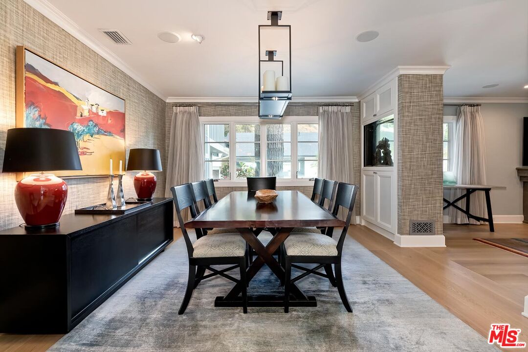 2285 Betty Ln, Beverly Hills