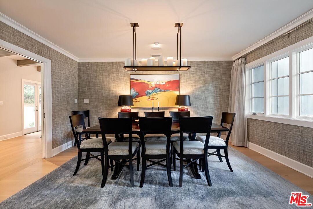 2285 Betty Ln, Beverly Hills