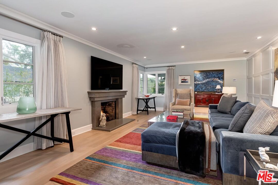 2285 Betty Ln, Beverly Hills