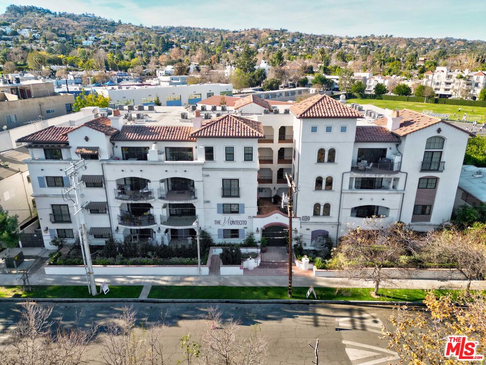 13308 Valleyheart Dr Unit: 207