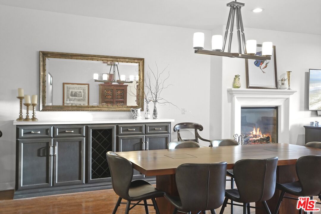 13308 Valleyheart Dr Unit: 207