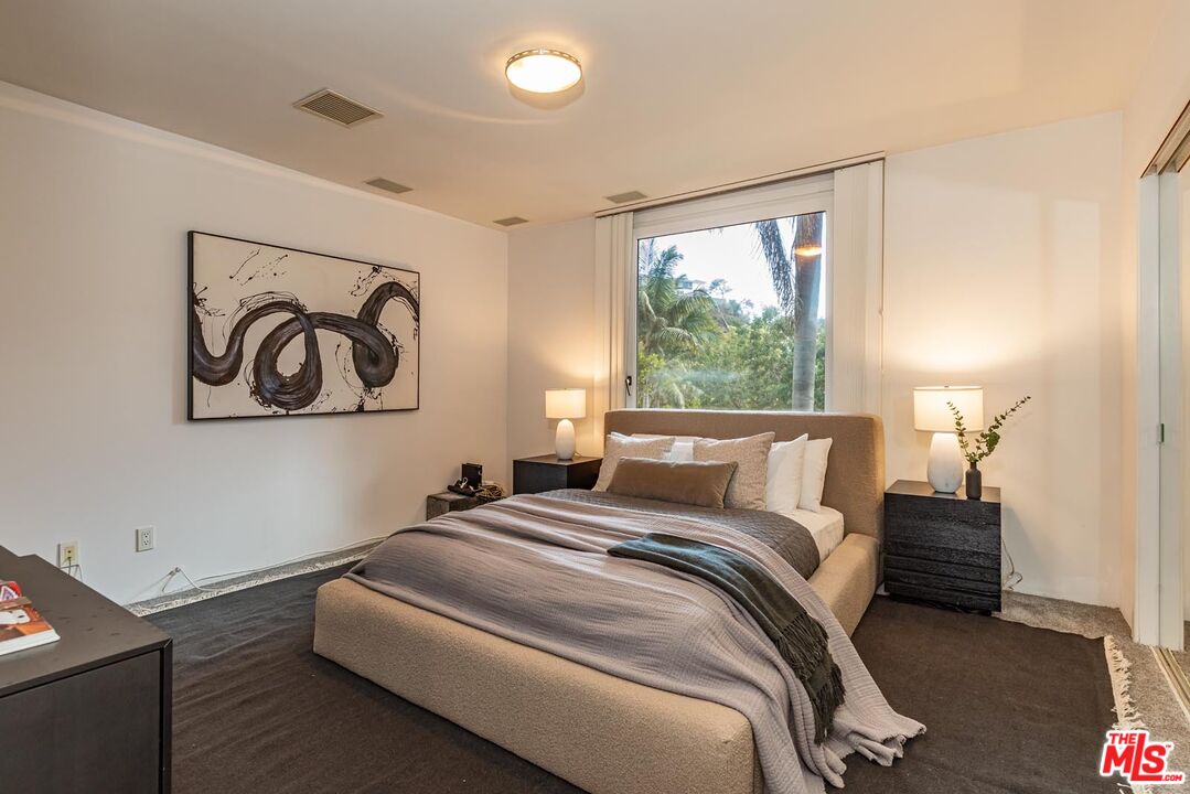 1501 Rising Glen Rd, Sunset Strip