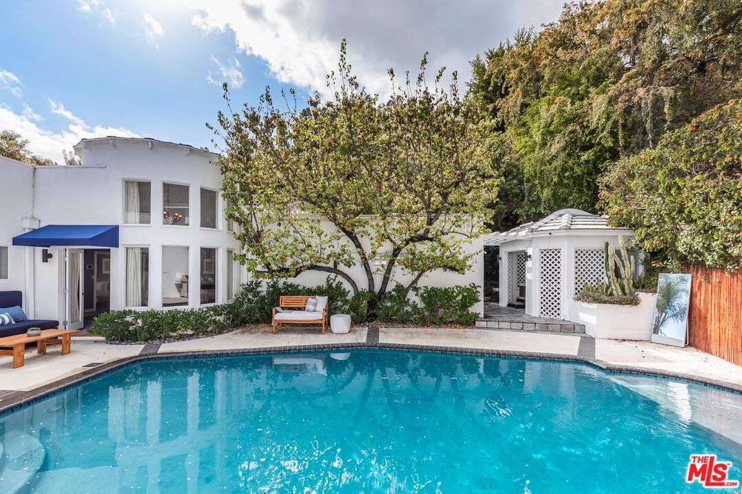 1501 Rising Glen Rd, Sunset Strip