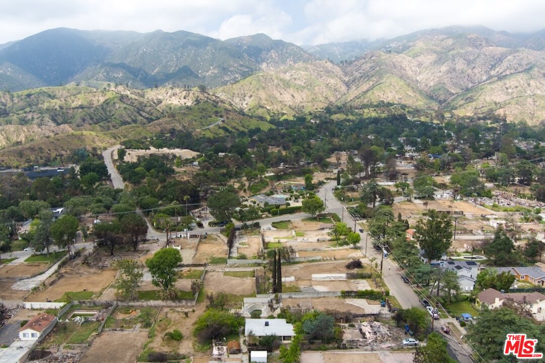 3359 Glenrose Ave, Altadena