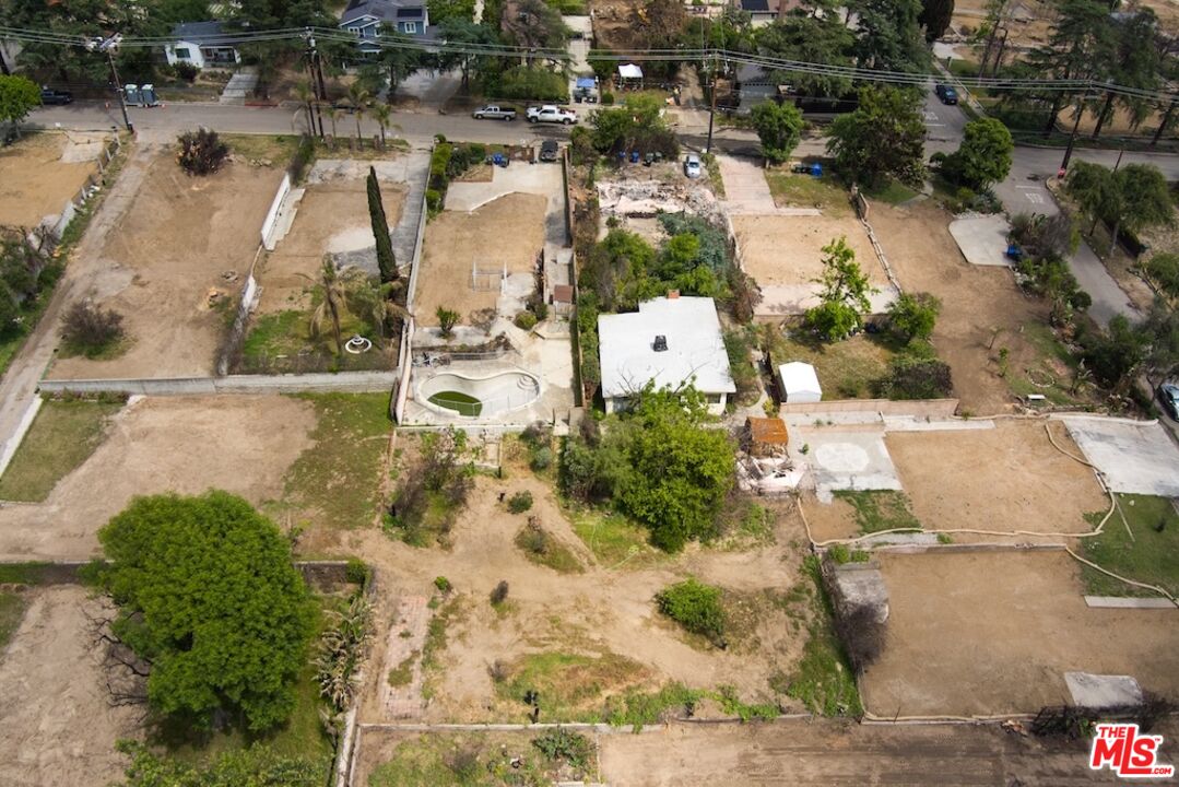 3359 Glenrose Ave, Altadena